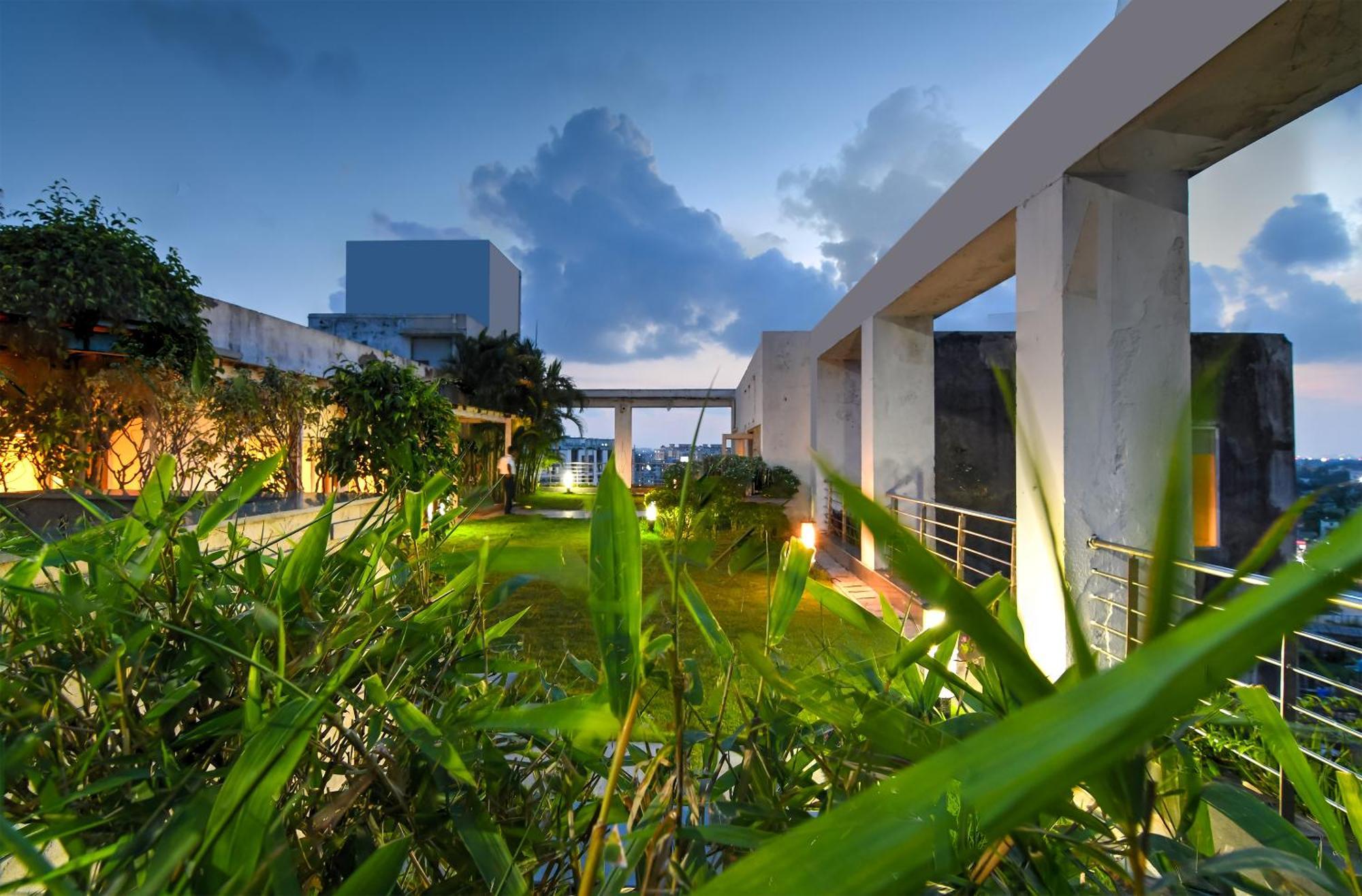 Hotel Urban Asia Калькутта Экстерьер фото